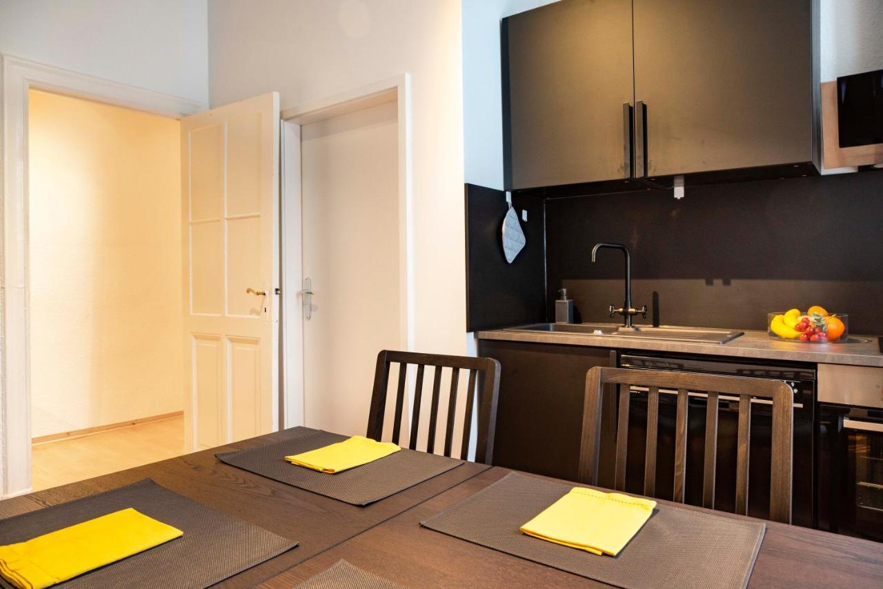 Amazing Apartment 1Br For 7 @Mauerpark Pberg Berlino Esterno foto
